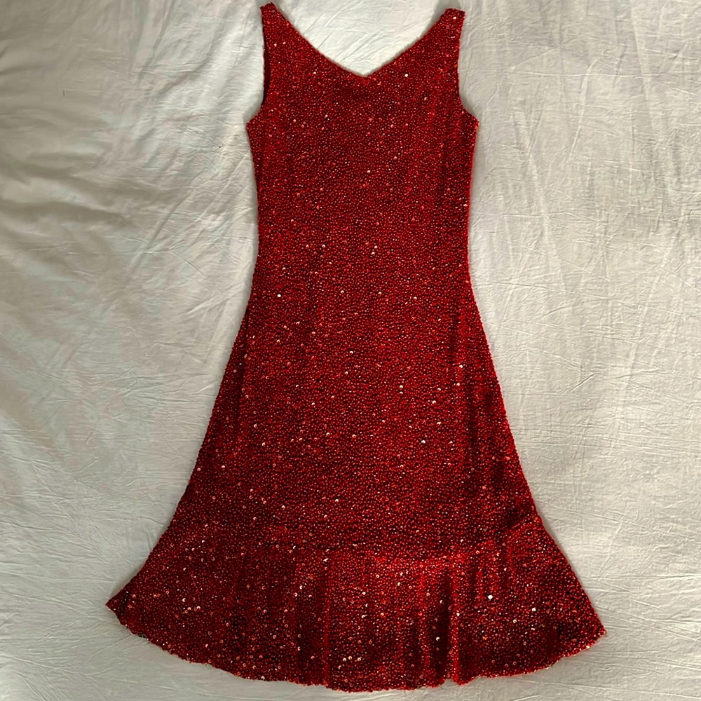 BADGLEY MISCHKA 6 Red Beaded Glass Stone STUNNING Tank Dress Ruffle Stretch ♥️♥️